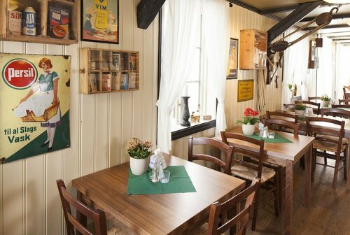 Kjøbmandsgaarden Hotel, Book Hotel Hoteller i Southern Norway med parkering, Parkering