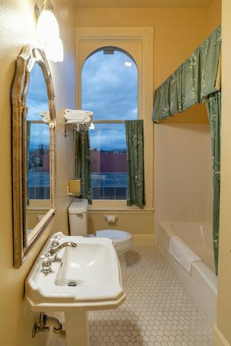 Geiser Grand Hotel, Prenota Hotel Baker City Oregon