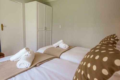 Rozenburg Guest House, Забронировать Гостевой дом Стелленбос Парл, рядом с Stellenbosch Train Station
