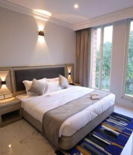 Fabhotel Prime Hampton By Ic'S, Забронировать Отель Нойда штат Уттар-Прадеш