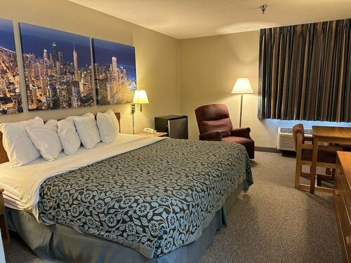 Econo Lodge El Paso, IL, Book Mini-hotel El Paso Illinois