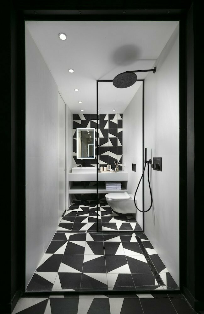 Bezalel Suites