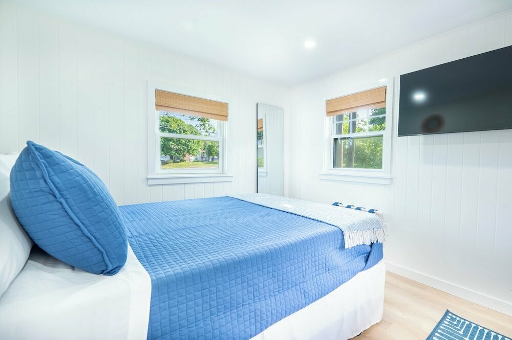 Marina Bay Cottages