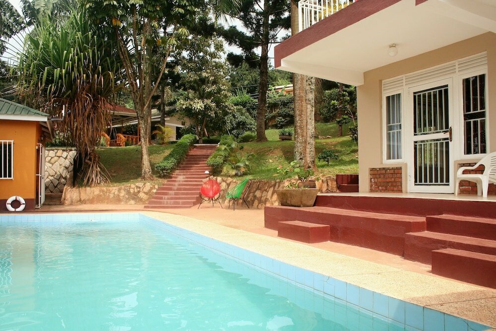Bromelia Guesthouse