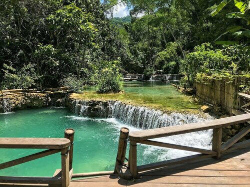 Vanvisa at the falls, Book Hotel Luang Prabang Laos