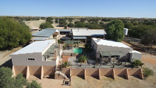 Kalahari Farmstall, Брондау Кемпинг Kalahari Desert Namibia