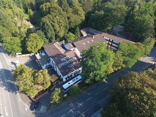 Hotel-Restaurant Barbarossahof, Забронировать Отель Кайзерслаутерн Pfalz