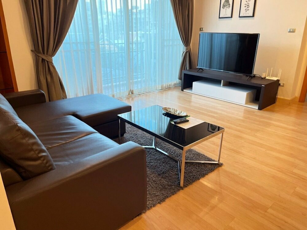 Pacific Residence