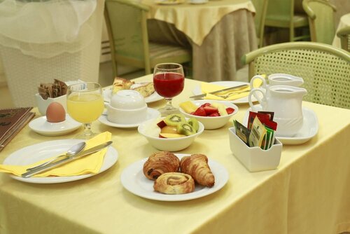 Hotel Katy, Buchen Sie Hotel Viareggio Versilia