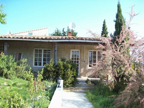 Gites lagorce, domaine la fontaine du cade, Забронировать Отель Ларжантьер Ardèche