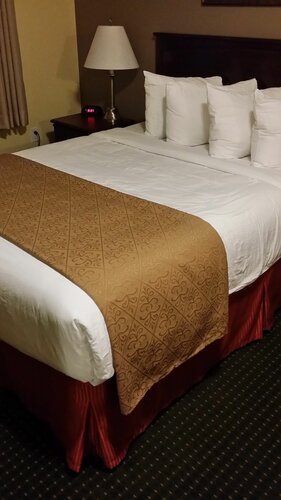 Big Lake Inn, Rezervați Hotel Slave Lake 
