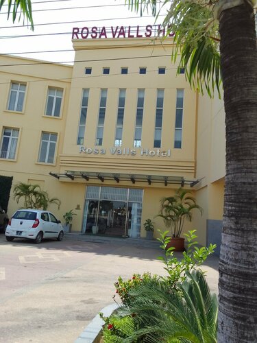 Rosa Valls Hotel, Забронировать Отель Луанда  Ангола