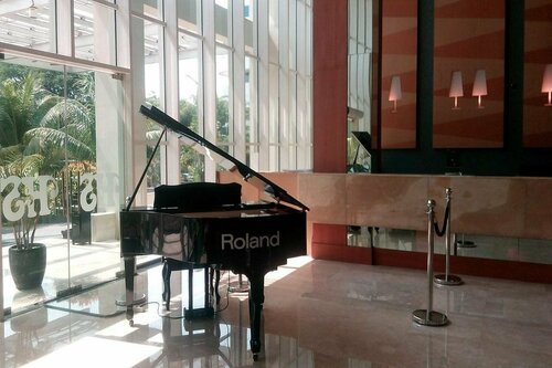 Hotel Santika BSD City-Serpong, Prenota Hotel Hotel 3 stelle a South Tangerang, 3*