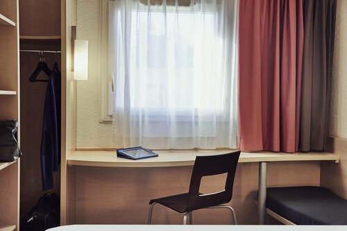 Ibis Sofia Airport Hotel, Reserva ahora Hotel Sofía Vitosha