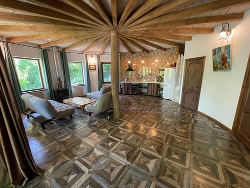 Round House, Забронировать Гостевой дом Строитель Краснодарский край