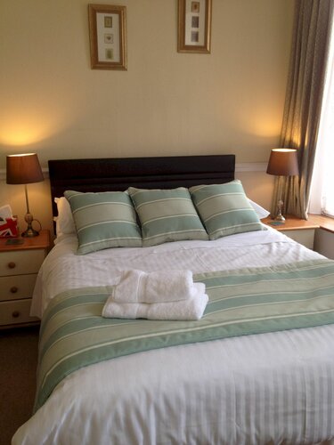Edgcumbe Guest House, Rezervați Pensiune Plymouth Devon