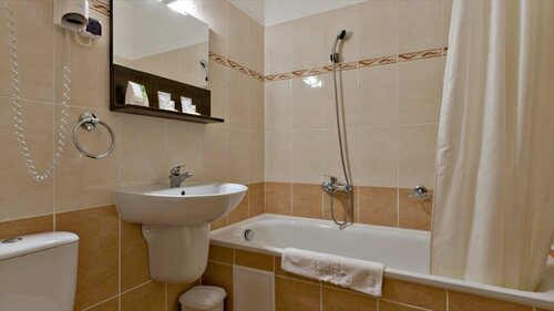 Hotel Civitas, Забронировать Отель Шопрон Lake Neusiedl