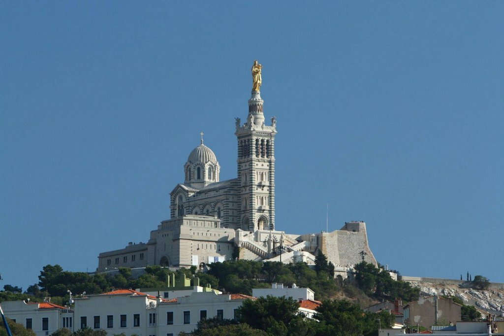 LIFE Marseille VP Hotel