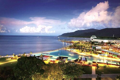 DoubleTree by Hilton Cairns, Забронировать Отель Кэрнс Cairns and Northern Beaches