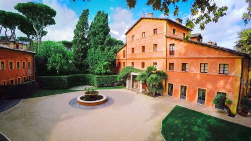 QC Grand Hotel Roma, Забронировать Отель Отели Рима с питанием, Пансион