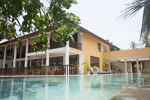 Ratnakara, Rezervați Pensiune Devinuwara Matara District