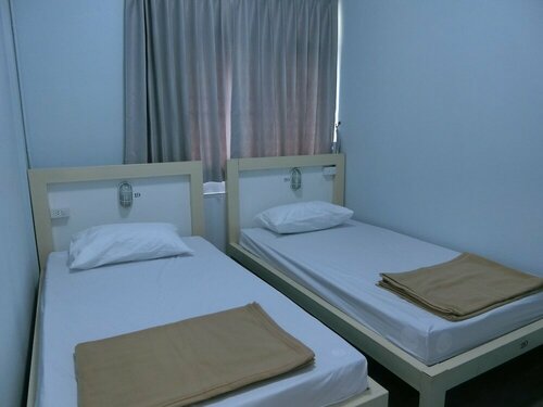 Patone Hostel, Забронировать Хостел Аюттхая провинция Аюттхая