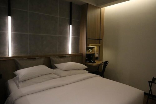 GWEN Hotel Ternate, Забронировать Отель Отели Тернате 3 звезды, 3*