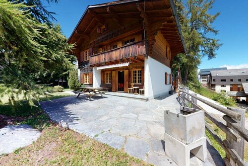 Beautiful Chalet in the Heart of Thyon-les-collons, Забронировать Шале Векс Sion Ski