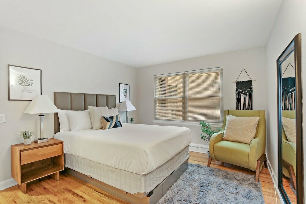 Cozy 1BR Serene Apt in Bowmanville
