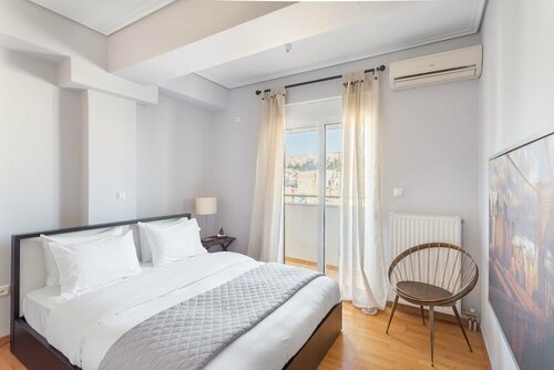 Penthouse w Acropolis View & Parking, Забронировать Апартаменты/квартира Неос-Космос Афины