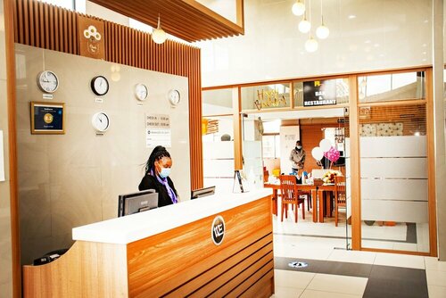 WE Hotel and Suites, Book Hotel Nairobi hoteller med parkering, Parkering