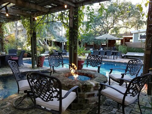 Cedar Oaks Inn The Bath House, Đặt Khách sạn Dickinson Houston