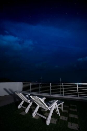 Blue moon in Sesokojima, Забронировать Дом для отпуска Коттеджи Севера Окинавы, Коттедж
