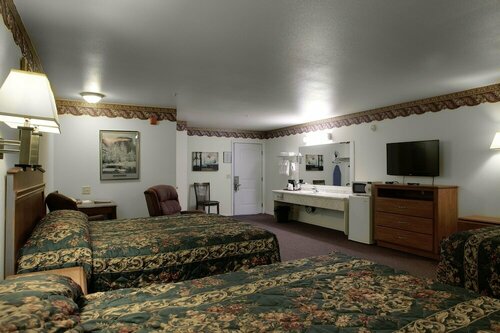 Oceanview Inn and Suites, Забронировать Отель Кресент-Сити California North Coast