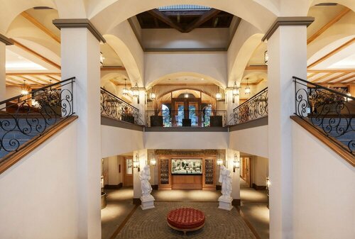 Villa Beluno Hotel & Spa, Забронировать Отель Отели Рио-Негро 5 звезд, 5*