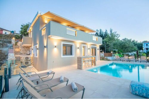 Lazai Villa
