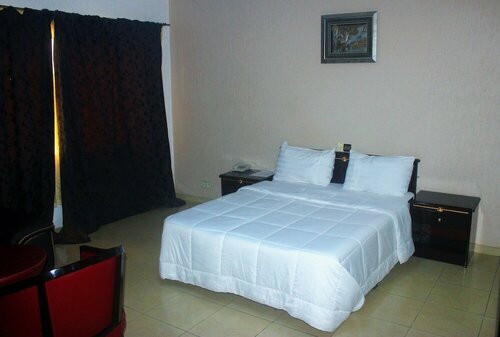 Riviera Hotel Benin, Забронировать Отель Котону Бенин