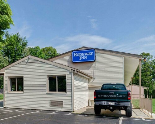 Rodeway Inn, Đặt Khách sạn Marley Mỹ