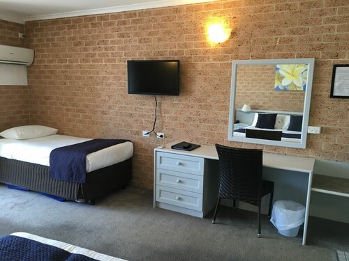Ocean Front Motel, Забронировать Мотель Зе-Энтранс Central Coast, рядом с Площадка для кормления пеликанов