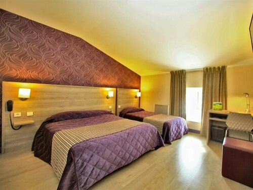 Logis Hôtel Le Saint Georges, Забронировать Отель Вивон Вьен