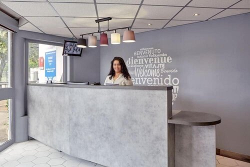 Welcomotel Les Mureaux, Забронировать Мотель Ле-Мюро Yvelines