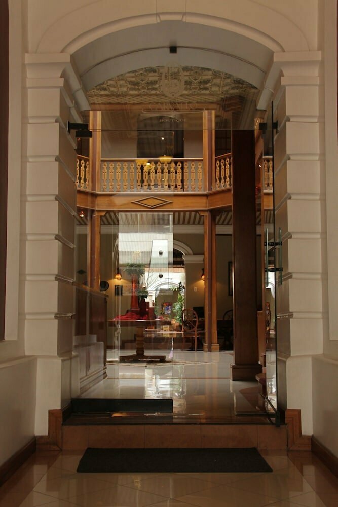 Hotel Carvallo