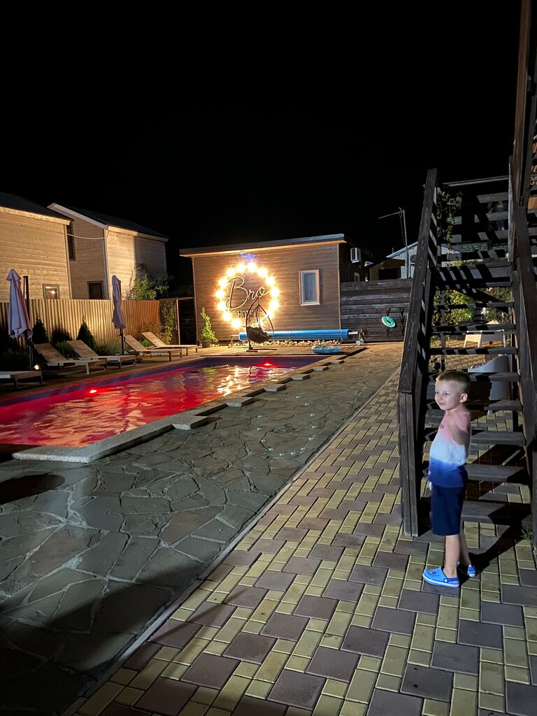 Bro hotel