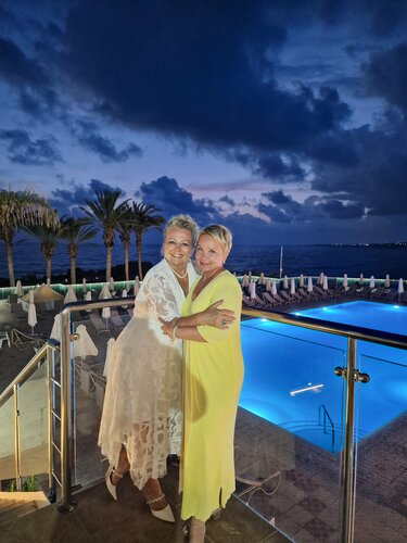 Queens Bay Hotel, Varaa Hotelli Kissonerga Paphos, lähellä Vardas Beach