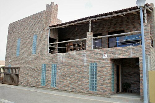 Horus B&B, Buchen Sie Bed & Breakfast Walfischbai Namibia