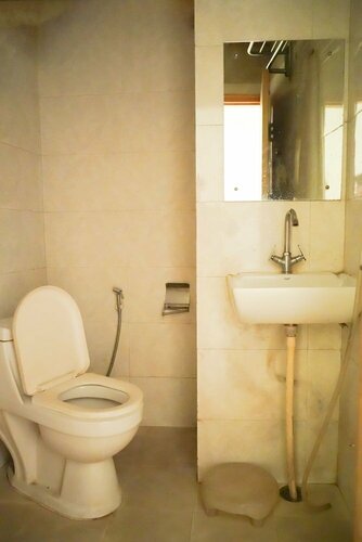 Roomshala 054 Hotel Mahal, Забронировать Отель Отели Нью-Дели с парковкой, Парковка