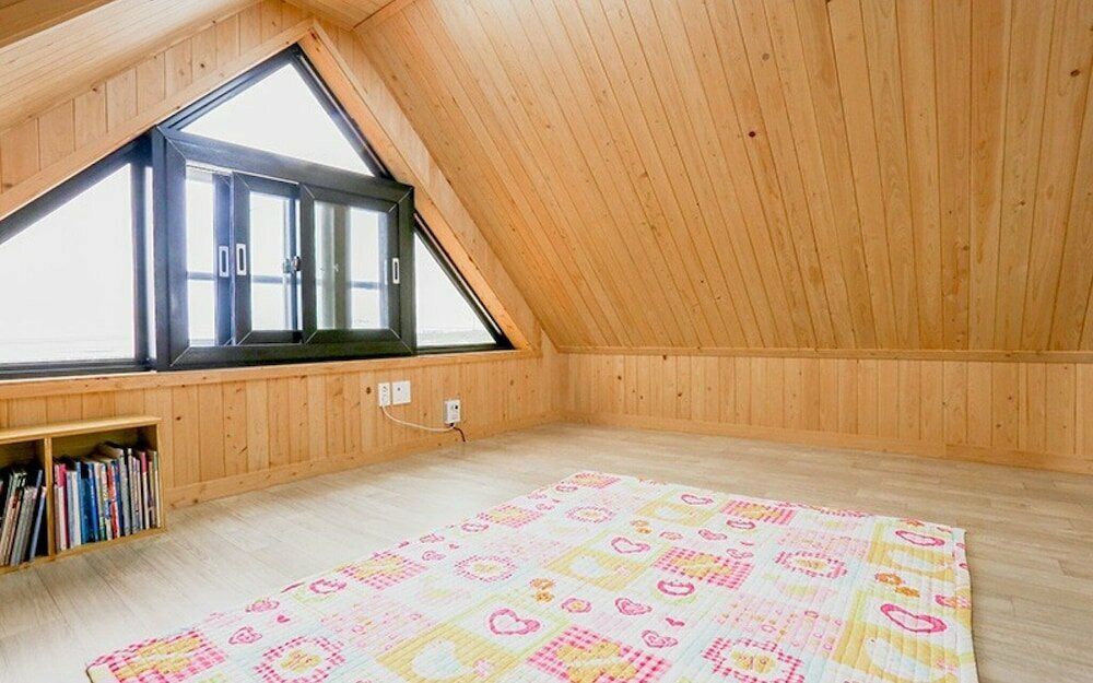 Jeju Baramui Eondeok Pension