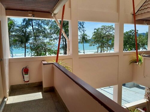 Patong Legend Hotel, Забронировать Отель Патонг-Бич Пхукет