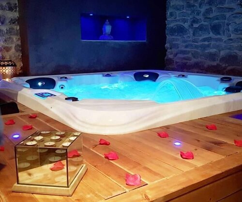Domaine de Vandenesse Et Spa, Забронировать Курортный отель Ванденес-Ан-Осуа 
