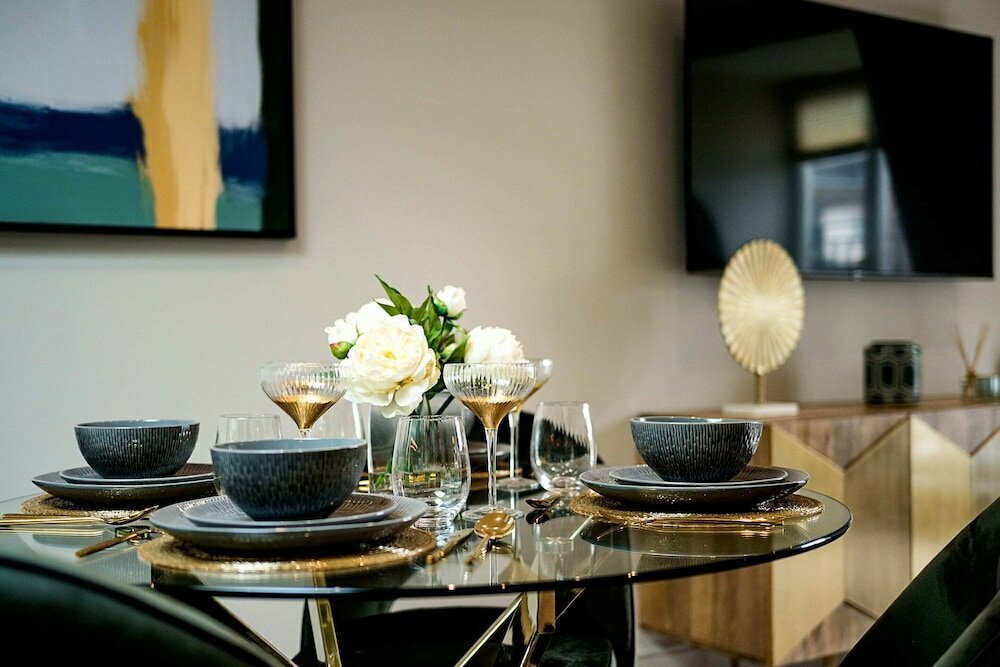 Marble Arch Suite 6-hosted by Sweetstay